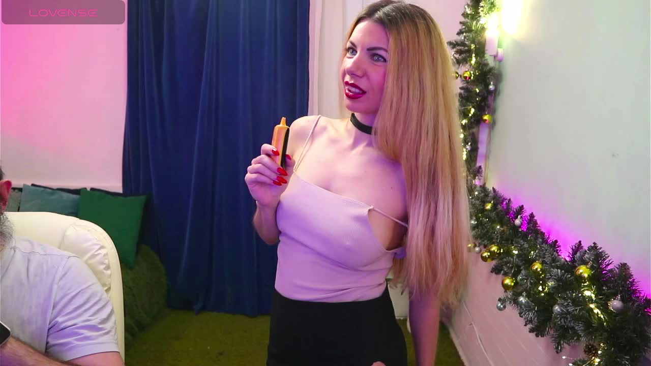 AlisaAleks Cam Model Chat December 19, 2025