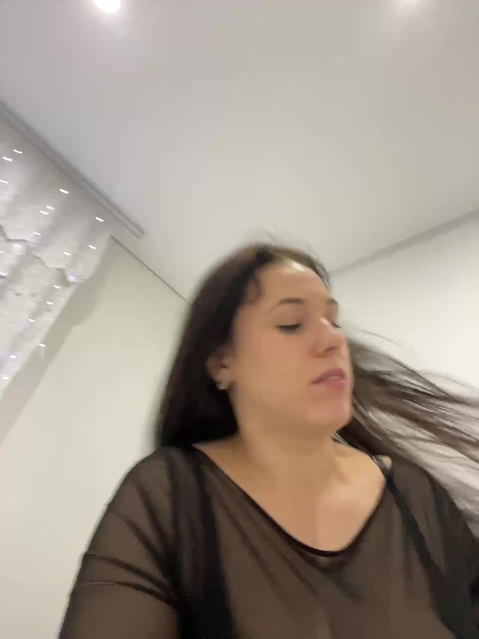 Potifays Cam Model Chat December 19, 2025