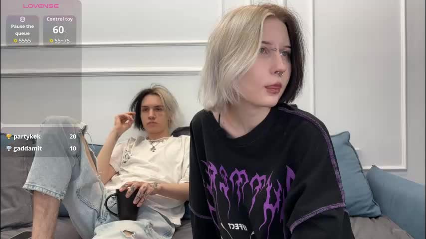 veryraretwins Cam Model Chat December 19, 2025