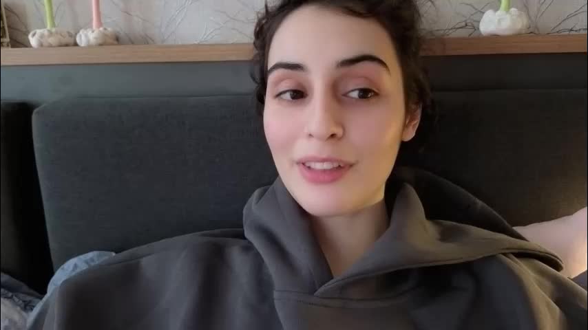 wonderland_stia Cam Model Chat December 19, 2025