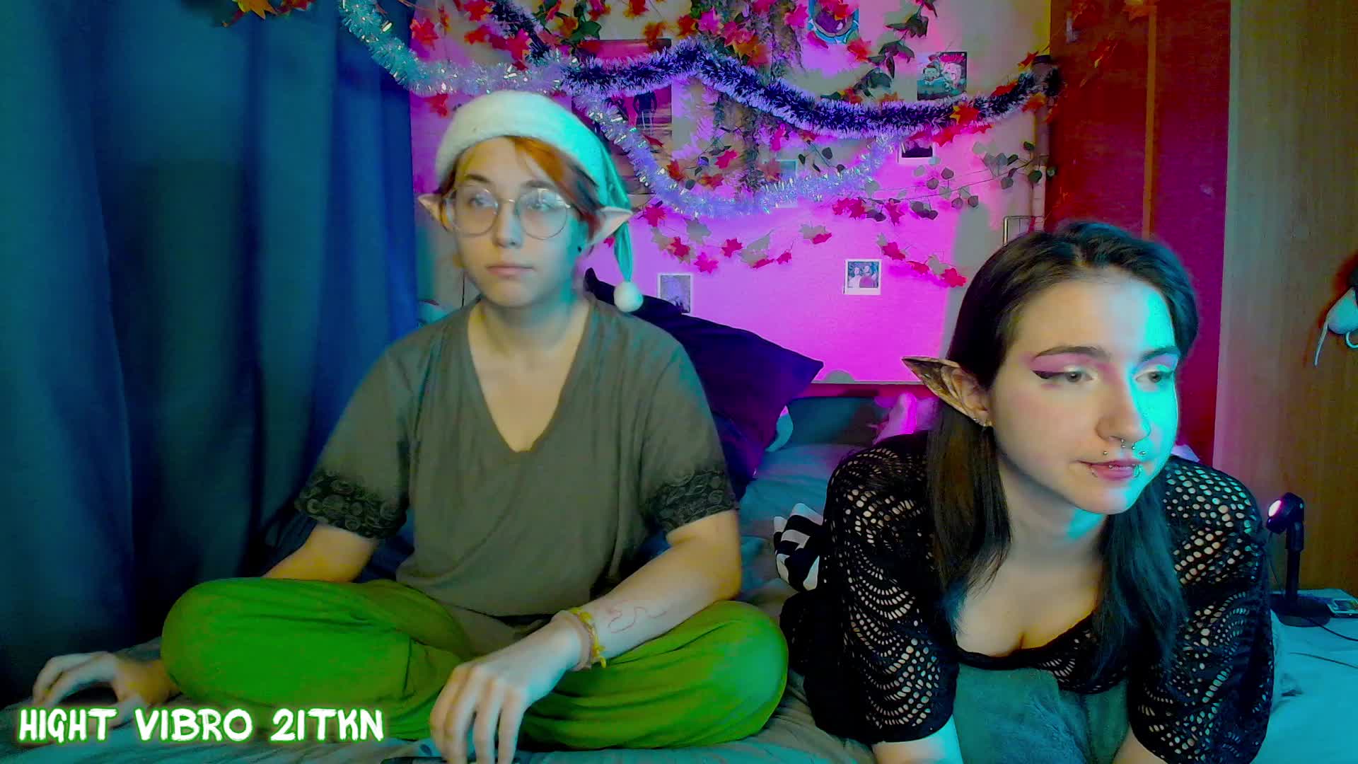 Tricky_Kitsune Cam Model Chat December 19, 2025