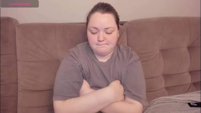 ihaveasecret_ Cam Model Chat December 19, 2025