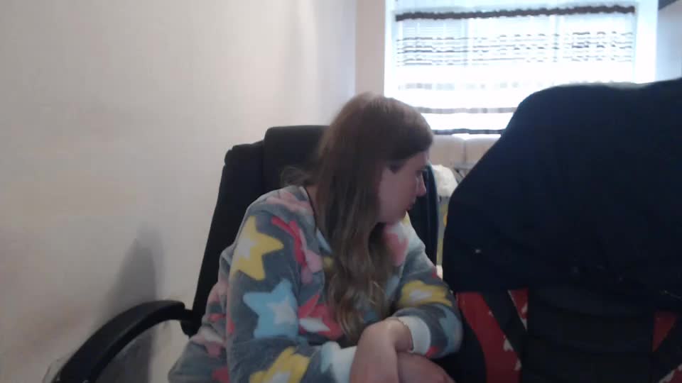 jenisandpeter Cam Model Chat December 20, 2025