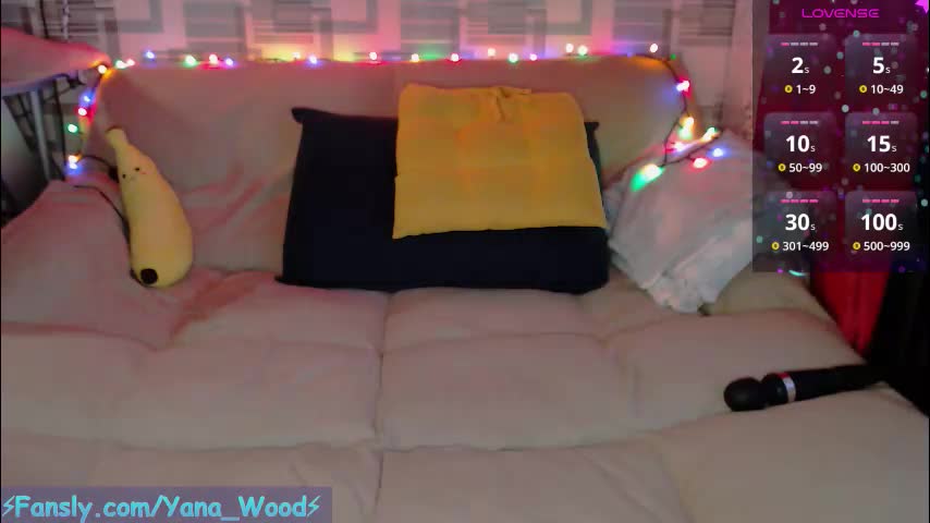 camkitana01 Cam Model Chat December 20, 2025