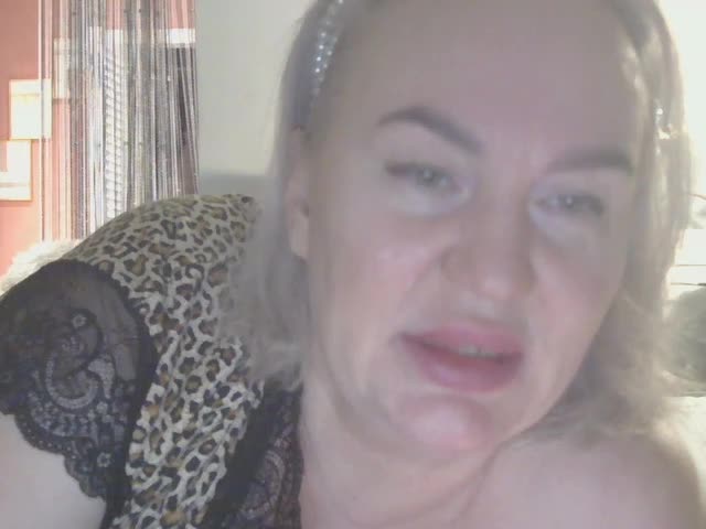 MadisonLove Cam Model Chat December 20, 2025