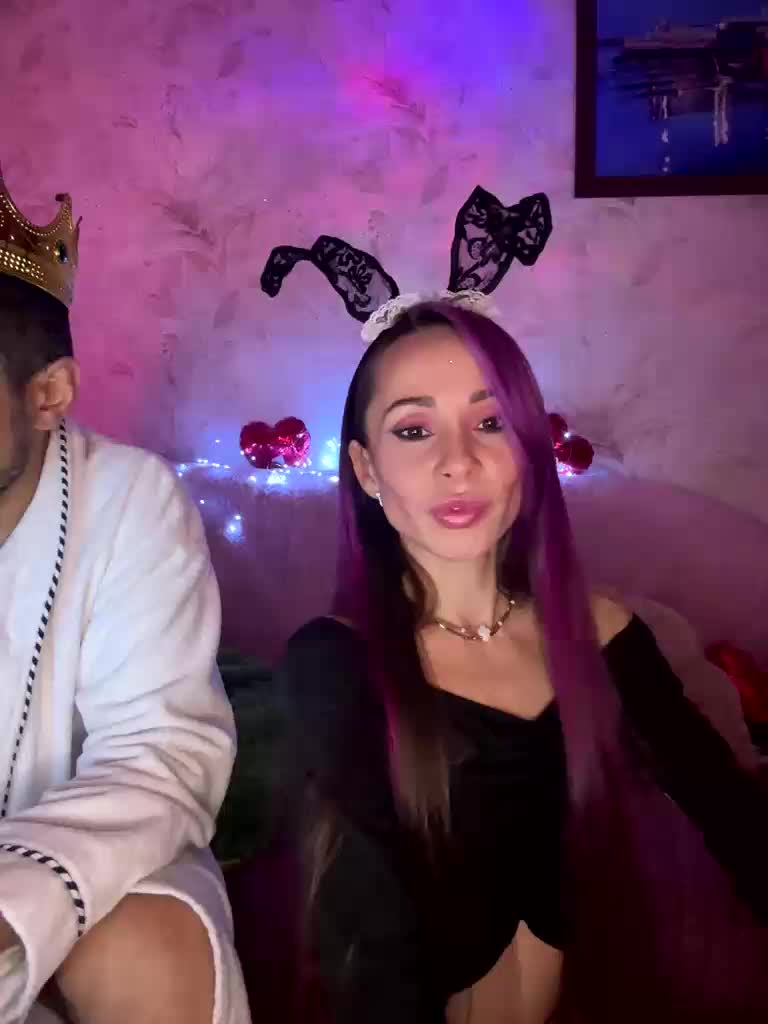 VIP17CoupleDream Cam Model Chat December 21, 2025