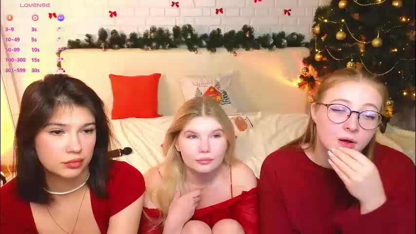 _ramune_ Cam Model Chat December 21, 2025