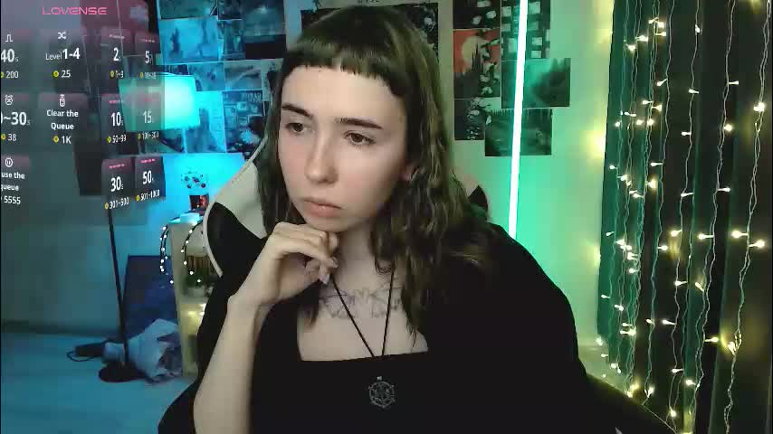 julscinamon Cam Model Chat December 21, 2025