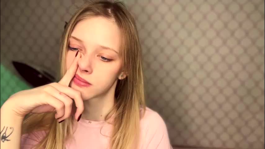 darlingdarinka Cam Model Chat December 21, 2025