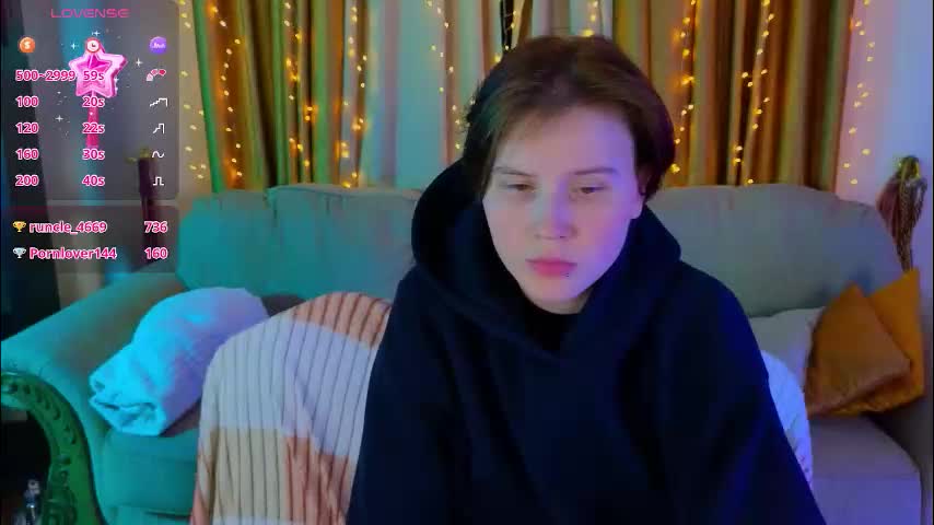 berry_assortment Cam Model Chat December 21, 2025