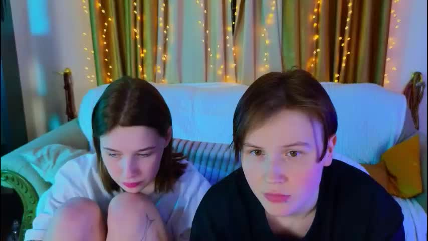 berry_assortment Cam Model Chat December 21, 2025