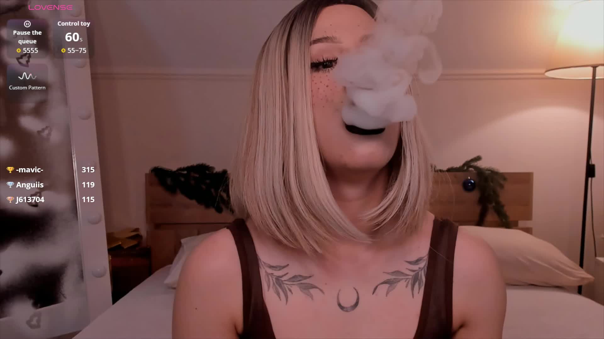 Necucubi Cam Model Chat December 21, 2025