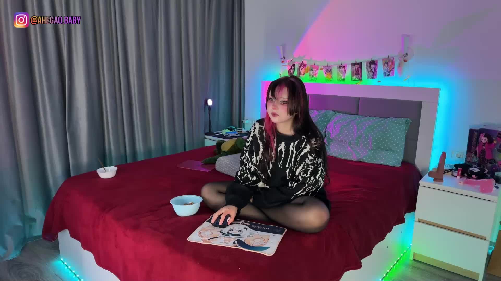 h3ntai-baby Cam Model Chat December 21, 2025