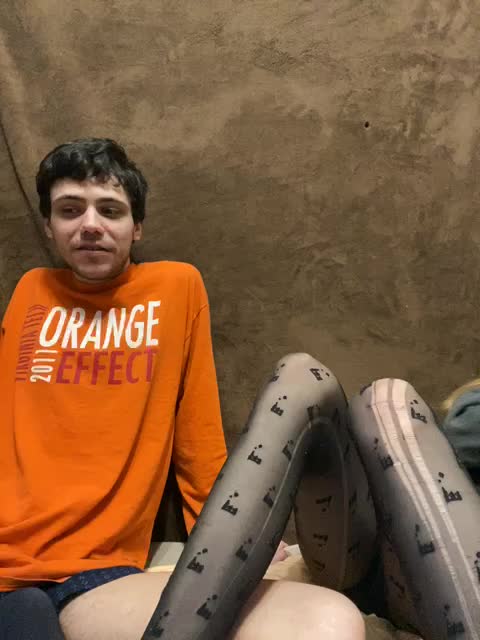 zaebokroom999 Cam Model Chat December 22, 2025