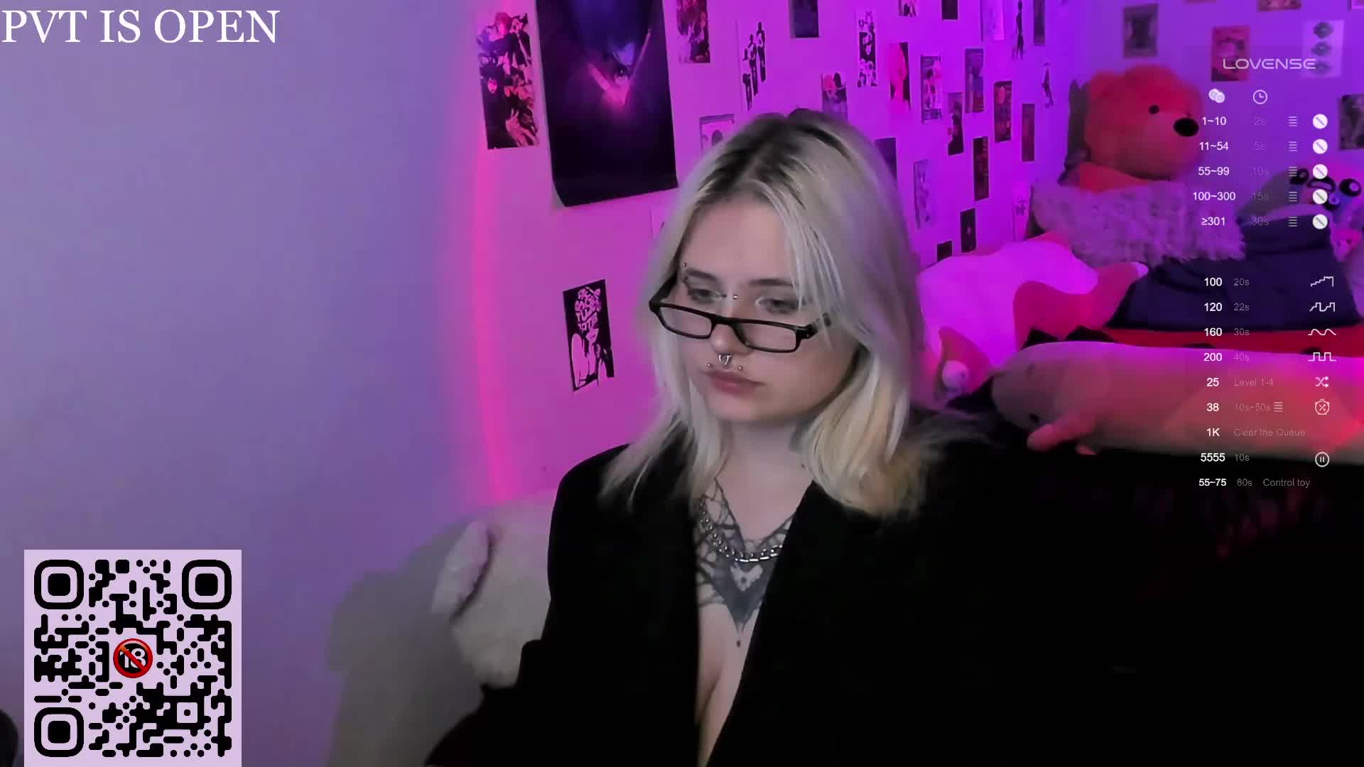 BOPOBKA-TOKEHOB Cam Model Chat December 22, 2025