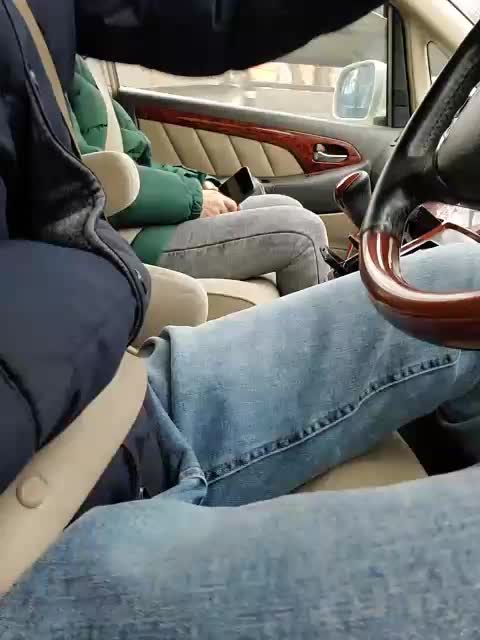 Alex80-201 Cam Model Chat December 22, 2025