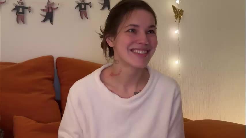 di_n_alex Cam Model Chat December 22, 2025