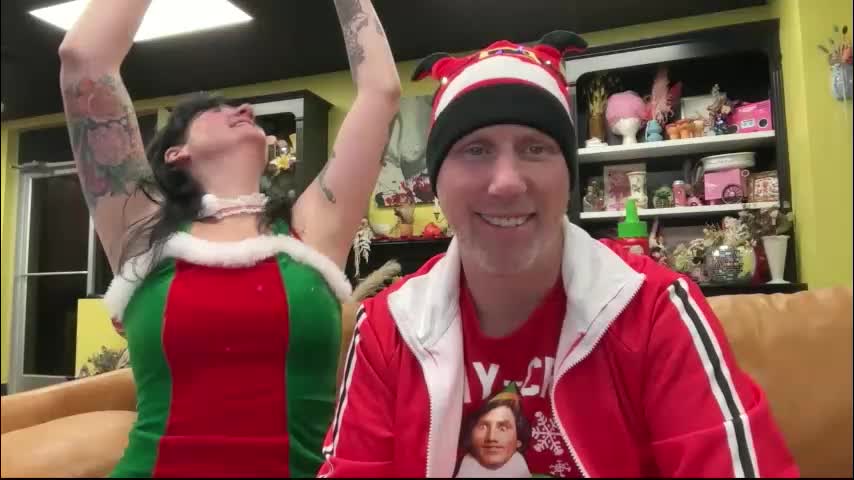 matchingtracksuits Cam Model Chat December 22, 2025