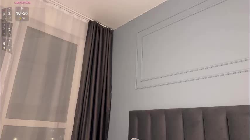 frenzyfoxs Cam Model Chat December 22, 2025