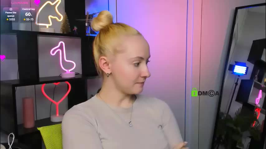 mila_glow Cam Model Chat December 22, 2025