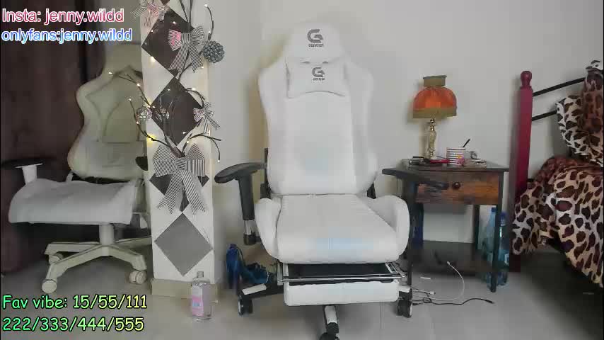 jennywildd Cam Model Chat December 22, 2025