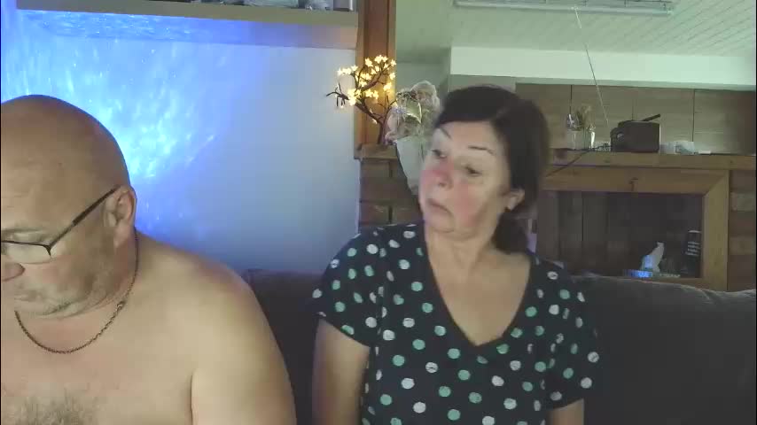 sanroom Cam Model Chat December 22, 2025