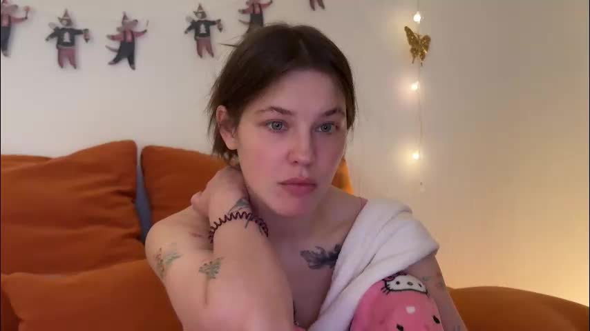 di_n_alex Cam Model Chat December 22, 2025