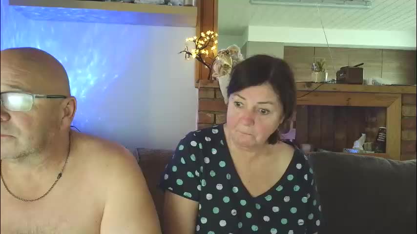 sanroom Cam Model Chat December 22, 2025