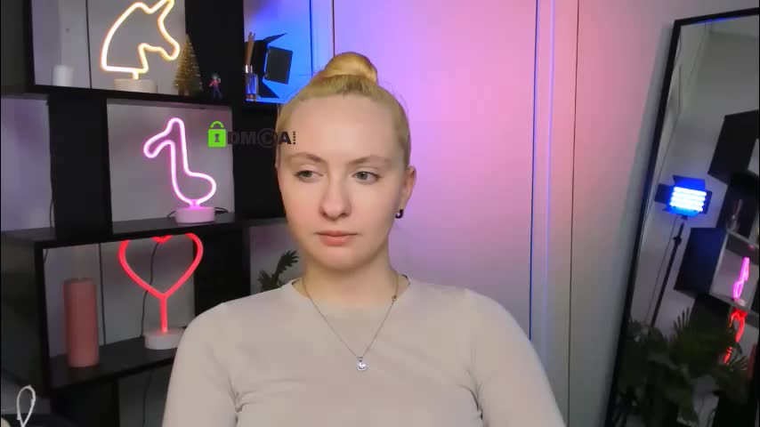 mila_glow Cam Model Chat December 22, 2025