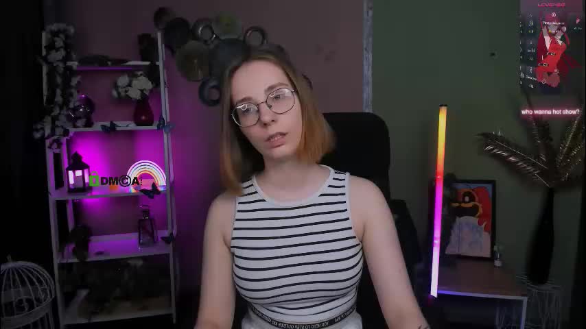 rebecca_smile_ Cam Model Chat December 22, 2025