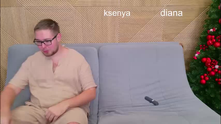 ksenyahot Cam Model Chat December 22, 2025