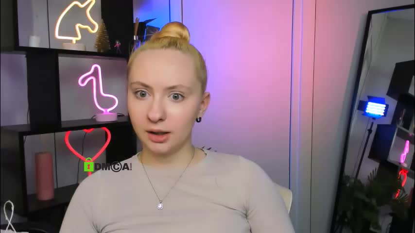 mila_glow Cam Model Chat December 22, 2025