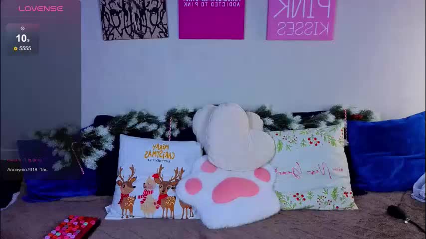 auroralovejoy Cam Model Chat December 22, 2025