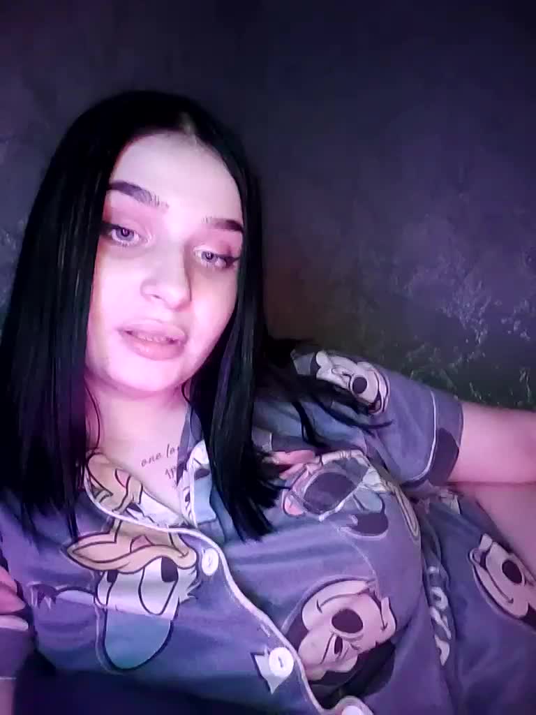 22ALYSKA22 Cam Model Chat December 22, 2025