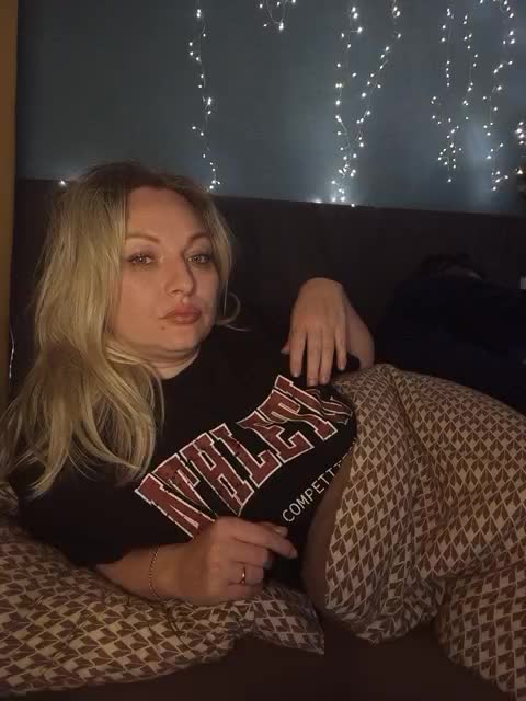 Magic7788 Cam Model Chat December 22, 2025