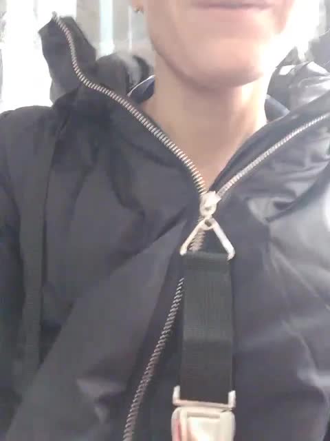 businka11223a Cam Model Chat December 22, 2025