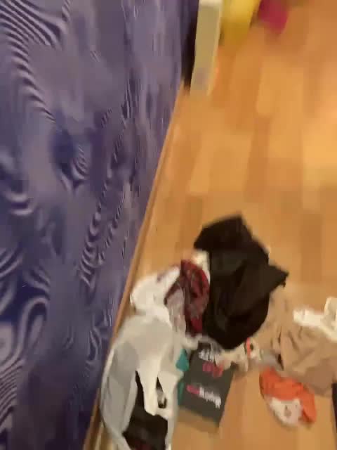 Queen-of-squirt Cam Model Chat December 22, 2025