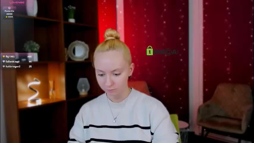 luna_tin Cam Model Chat December 22, 2025