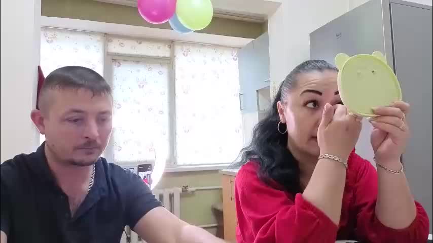 best_ass2000 Cam Model Chat December 22, 2025