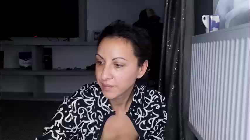 crazybrenda89 Cam Model Chat December 22, 2025