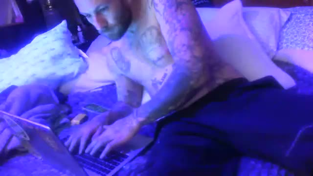 dreaded_folks Cam Model Chat December 22, 2025