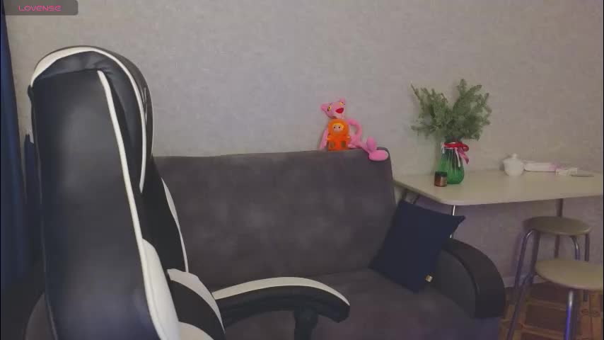 _kirieshka Cam Model Chat December 22, 2025