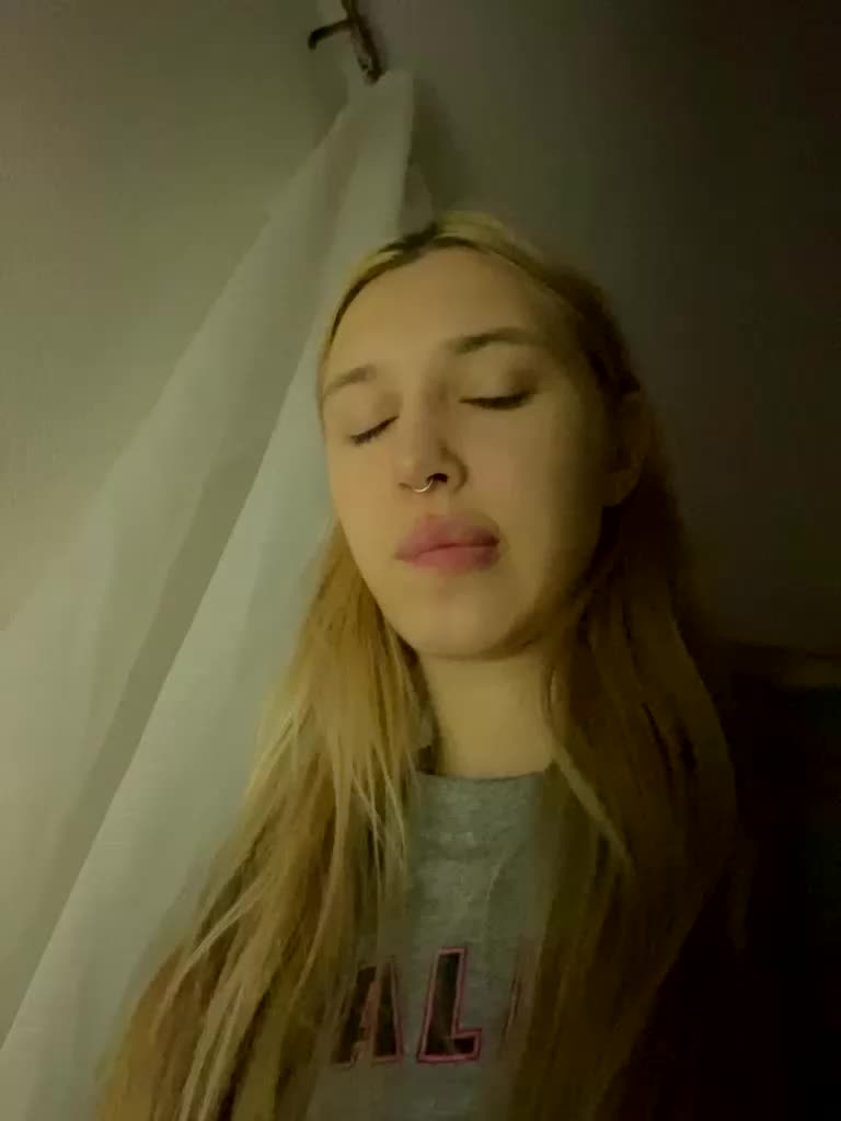 lina_wap Cam Model Chat December 22, 2025