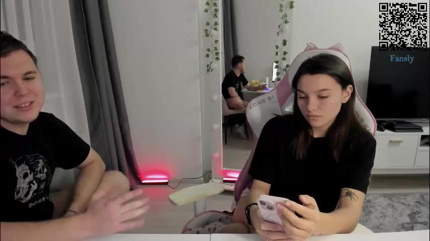 kesh_mne Cam Model Chat December 22, 2025