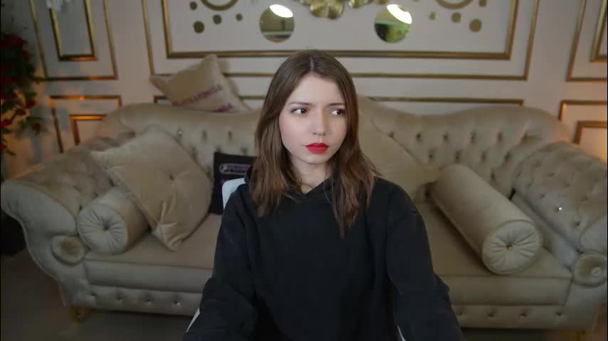 michelleinlove4u Cam Model Chat December 22, 2025