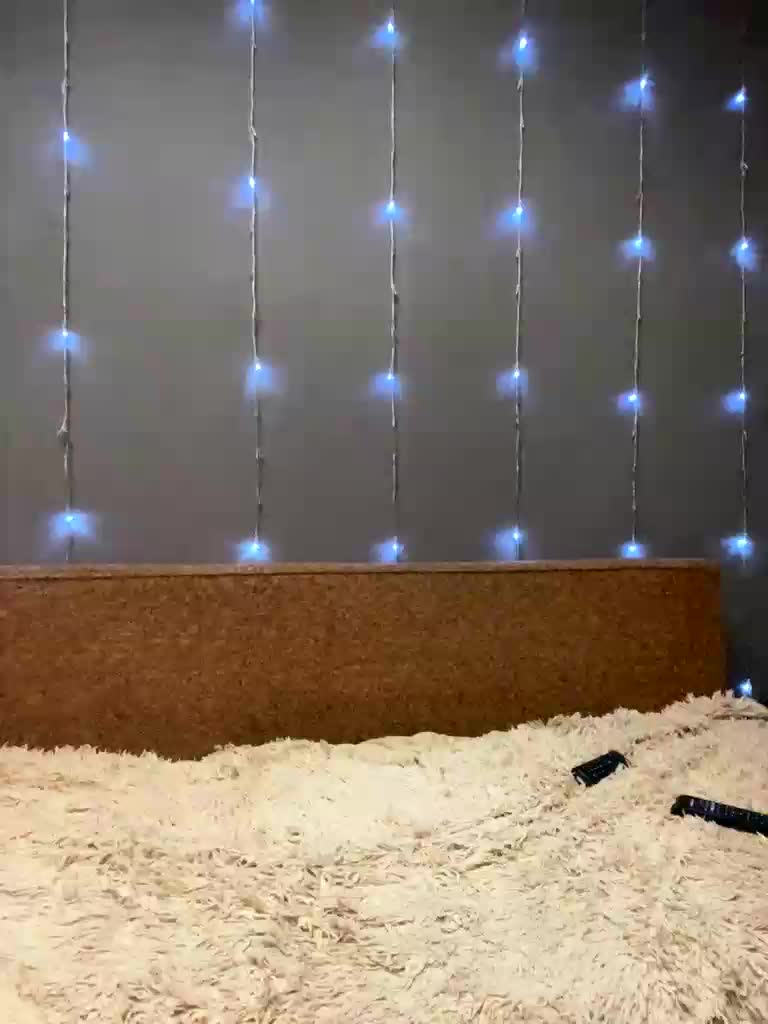 Xyligana Cam Model Chat December 23, 2025