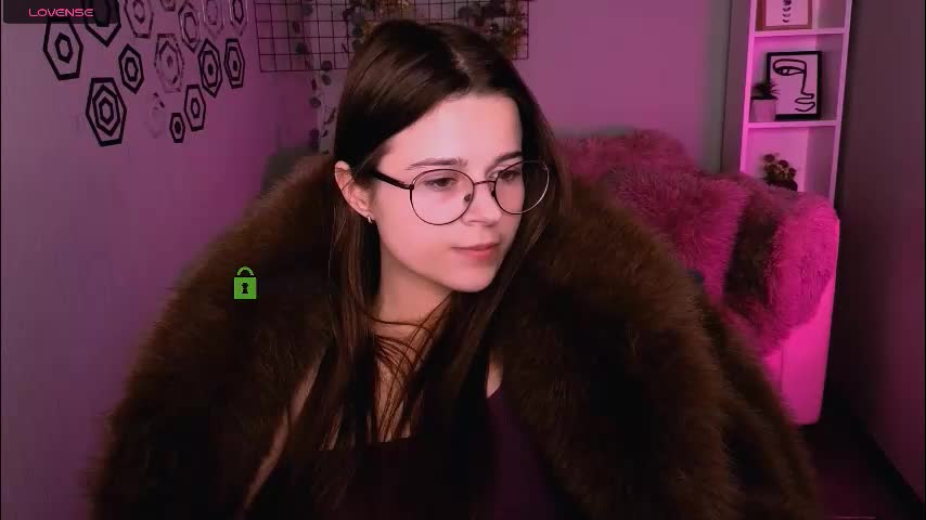 berry_alma Cam Model Chat December 23, 2025