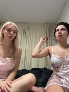 VibroMashulkaDashulka Cam Model Chat December 23, 2025