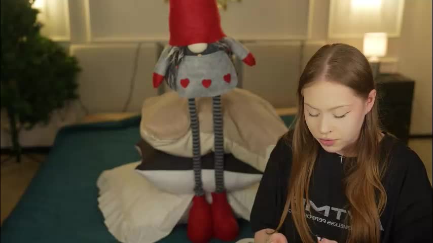 bright_diamonds_054 Cam Model Chat December 23, 2025