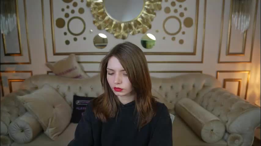 michelleinlove4u Cam Model Chat December 23, 2025